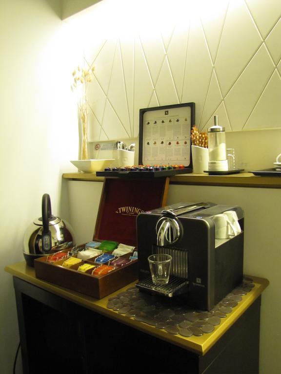 Ht Romeo Al Babuino Hotel Ngoại thất bức ảnh