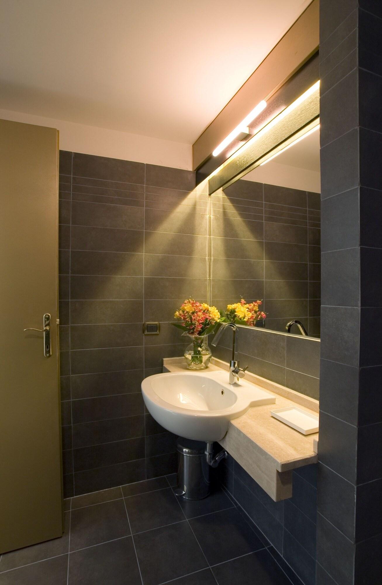Ht Romeo Al Babuino Hotel Ngoại thất bức ảnh
