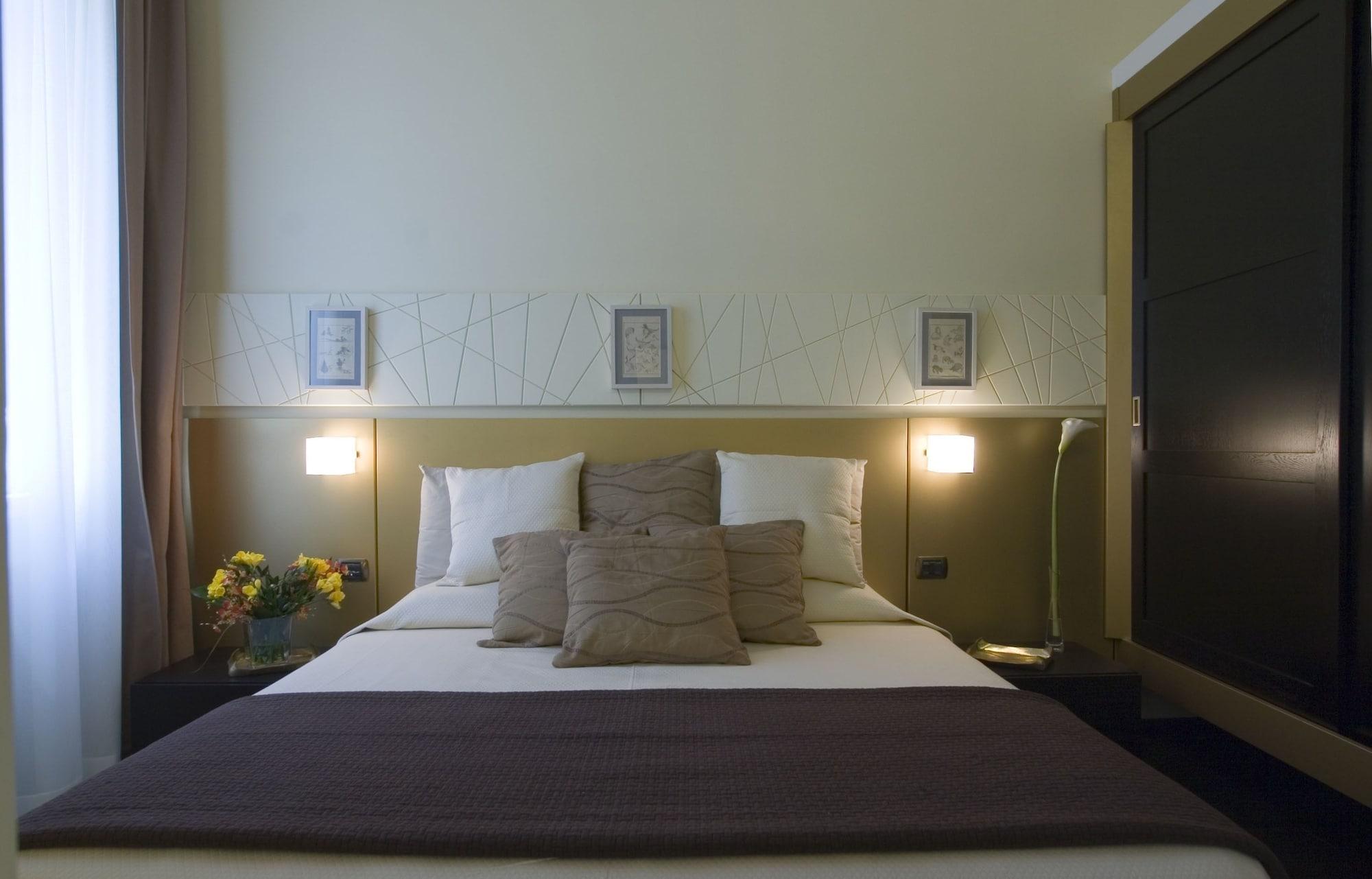 Ht Romeo Al Babuino Hotel Ngoại thất bức ảnh