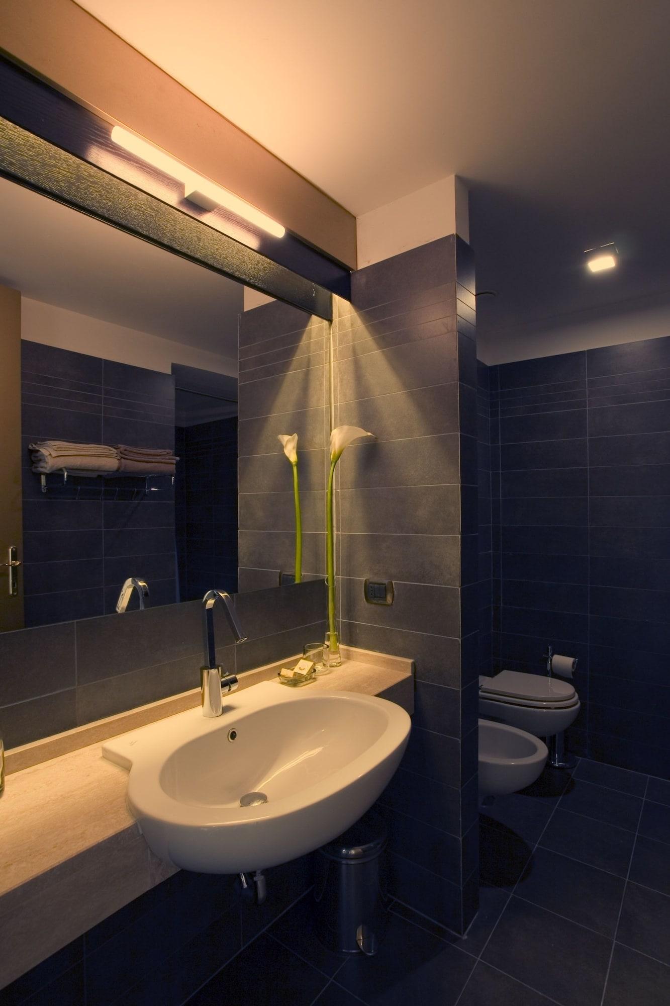 Ht Romeo Al Babuino Hotel Ngoại thất bức ảnh