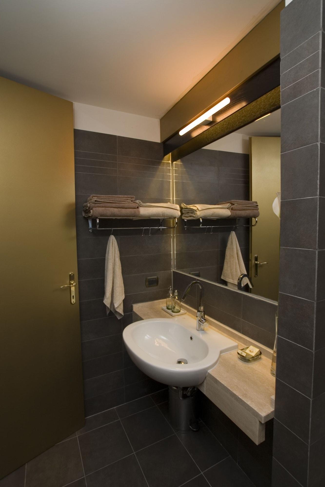 Ht Romeo Al Babuino Hotel Ngoại thất bức ảnh