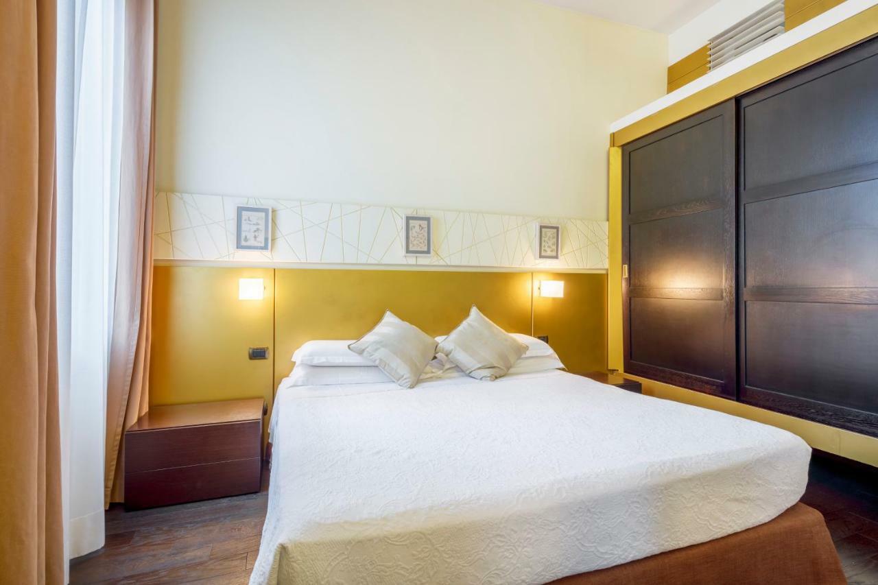 Ht Romeo Al Babuino Hotel Ngoại thất bức ảnh